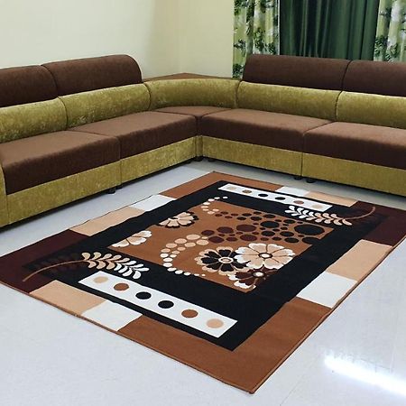 Tirupati Homestay - 2Bhk Ac Family Apartments Near Alipiri And Kapilatheertham - Walk To A2B Veg Restaurant - Wifi - Android Tv - Easy Access To Tirumala Exterior foto